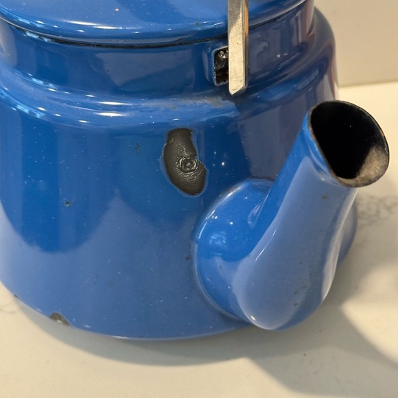 Dansk Kobenstyle Kettle | Blue Enamel | Vintage - Picture 8 of 11